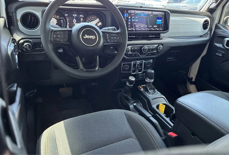 2024 Jeep JT Gladiator - Image 6 of 12