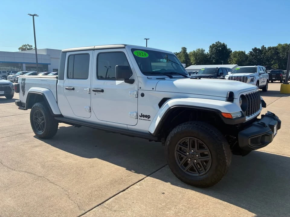 2024 Jeep JT Gladiator - Image 6 of 12