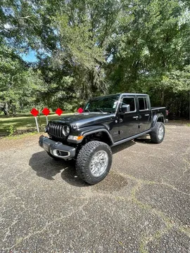 2024 Jeep Gladiator Sport S