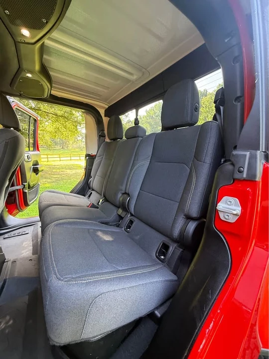 2024 Jeep JT Gladiator - Image 11 of 19