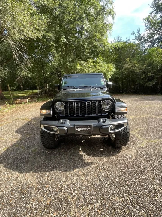 2024 Jeep JT Gladiator - Image 8 of 17