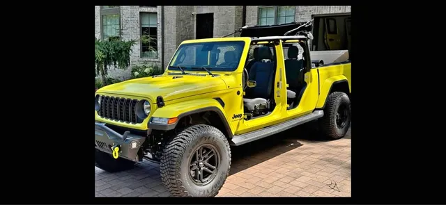 2024 Jeep Gladiator Sport S