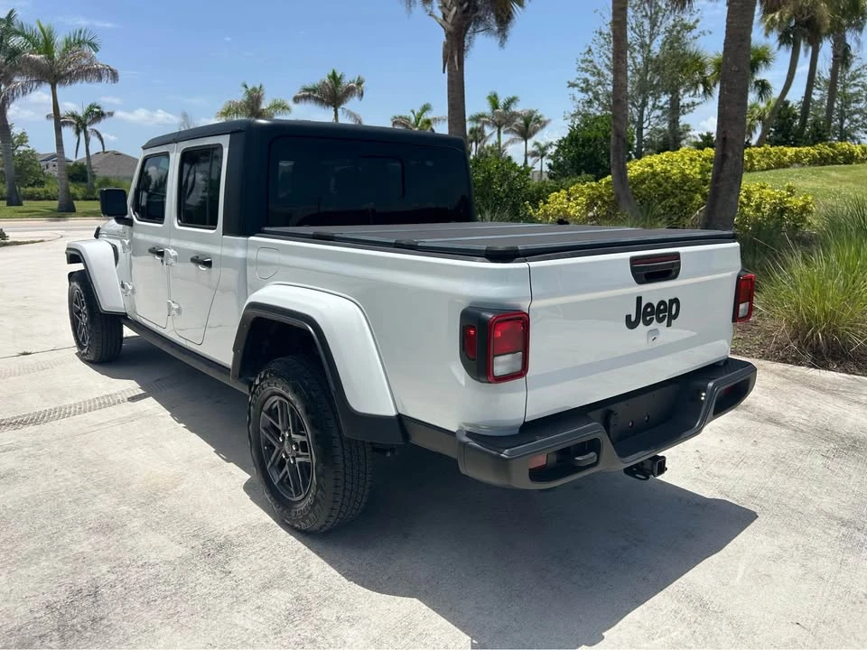 2024 Jeep JT Gladiator - Image 6 of 20