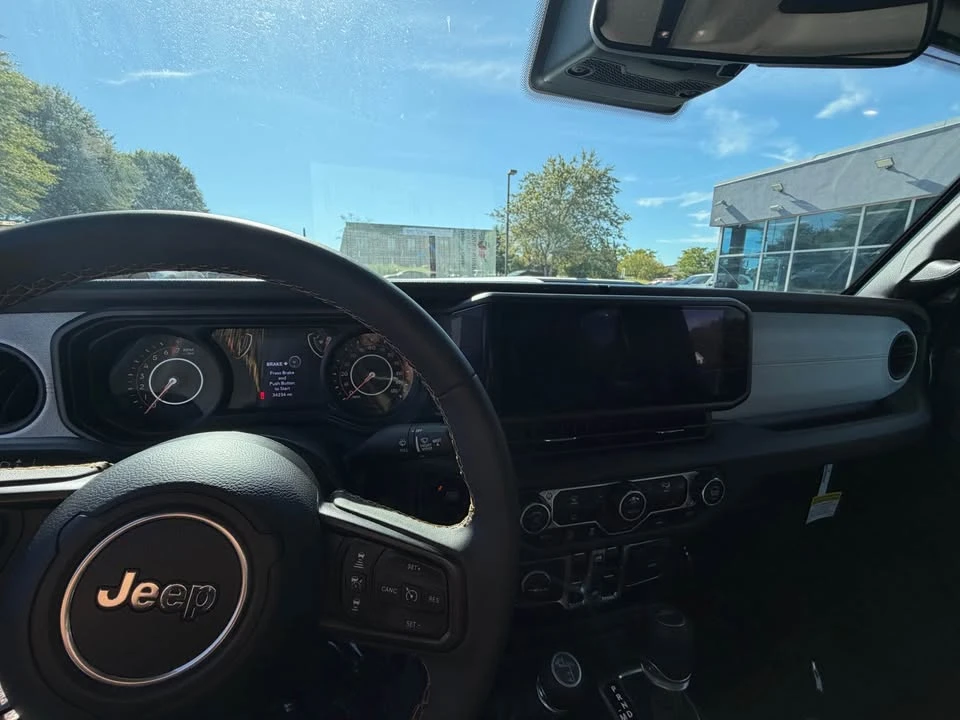 2024 Jeep JT Gladiator - Image 4 of 6
