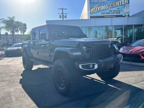 2024 Jeep Gladiator Sport S