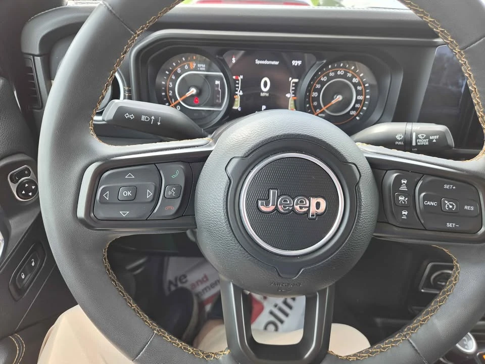 2024 Jeep JT Gladiator - Image 14 of 15