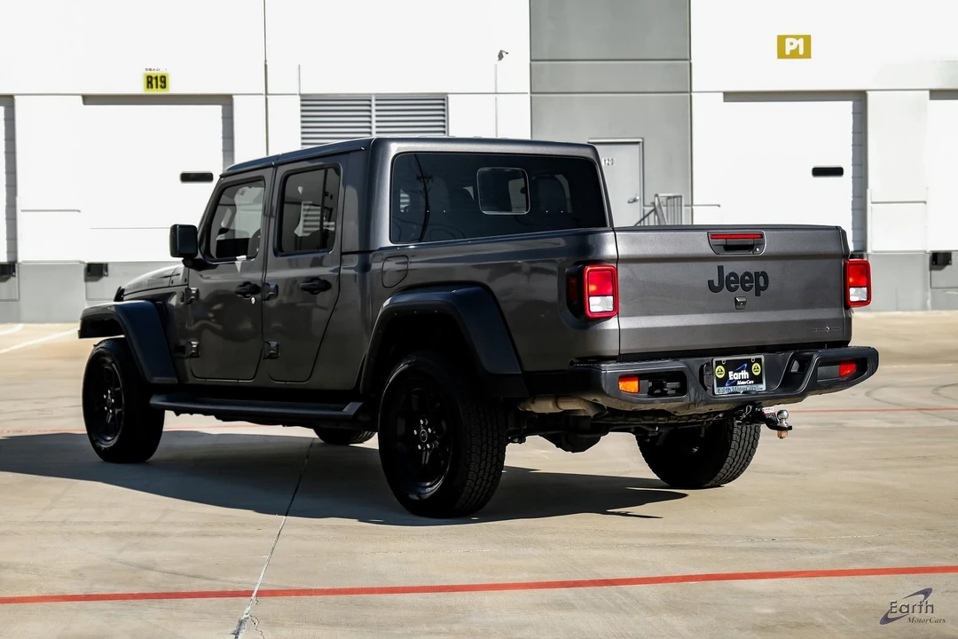 2024 Jeep JT Gladiator - Image 8 of 12