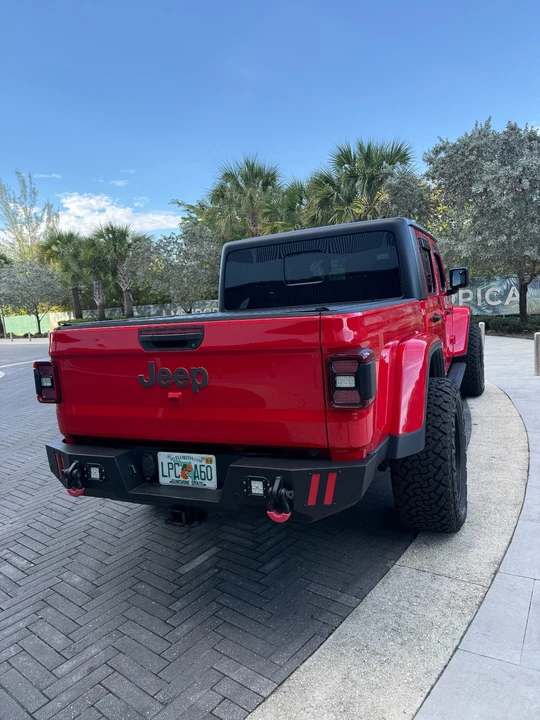 2024 Jeep JT Gladiator - Image 10 of 21