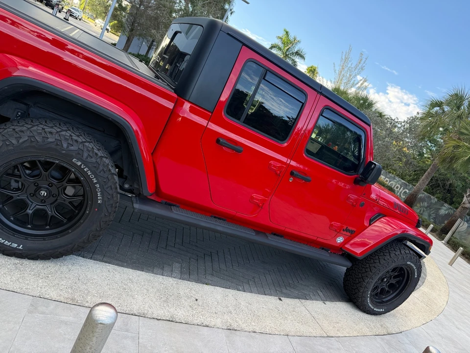2024 Jeep JT Gladiator - Image 8 of 21