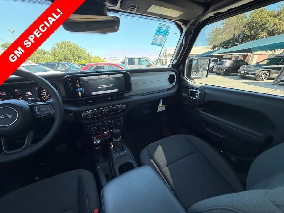 2024 Jeep JT Gladiator - Image 15 of 20