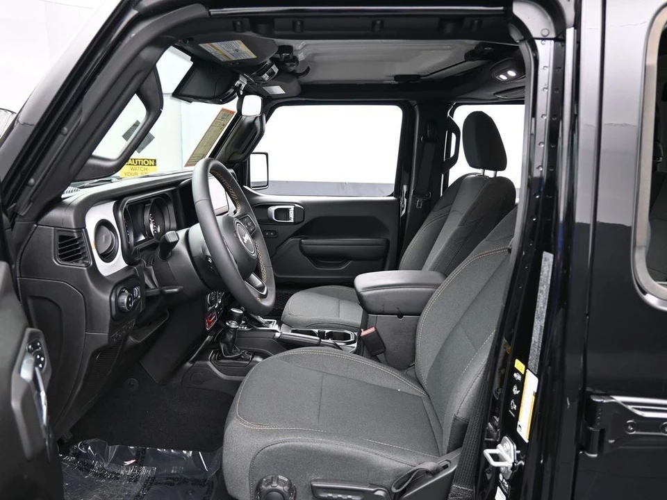 2024 Jeep JT Gladiator - Image 11 of 12