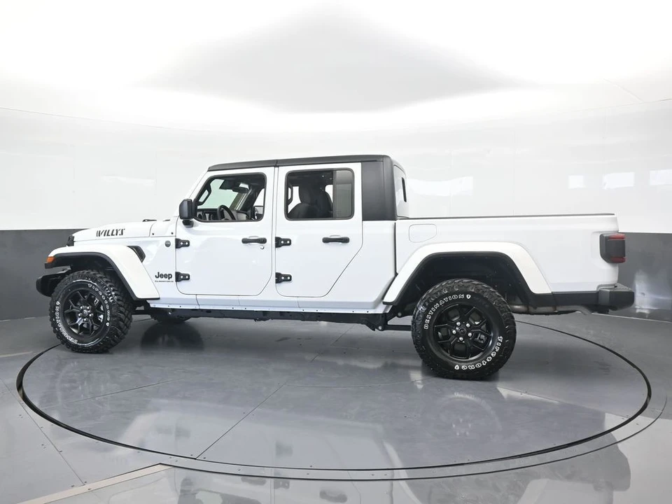 2024 Jeep JT Gladiator - Image 3 of 12