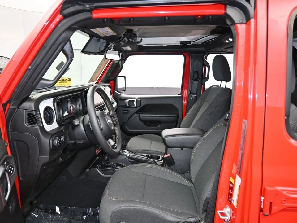 2024 Jeep JT Gladiator - Image 11 of 12