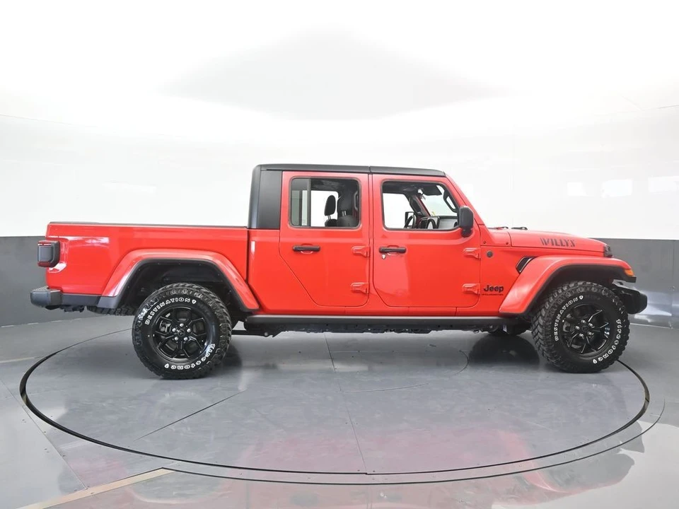 2024 Jeep JT Gladiator - Image 7 of 12