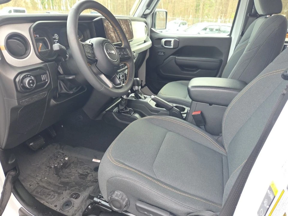 2024 Jeep JT Gladiator - Image 3 of 4