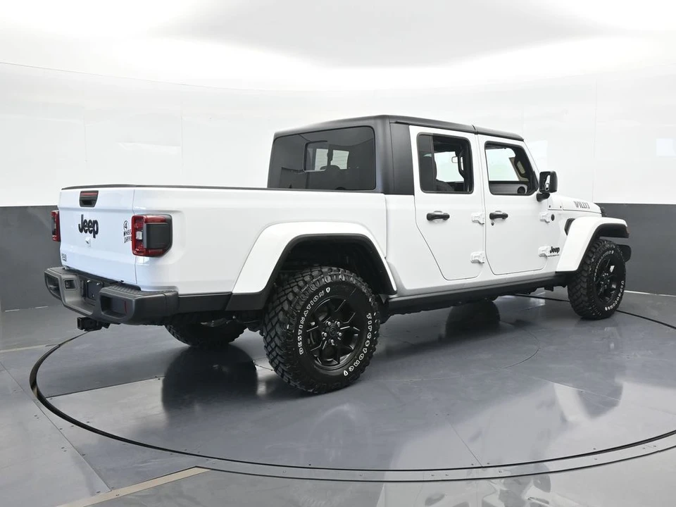 2024 Jeep JT Gladiator - Image 6 of 12