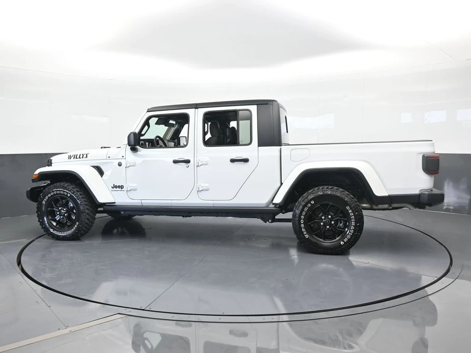 2024 Jeep JT Gladiator - Image 3 of 12