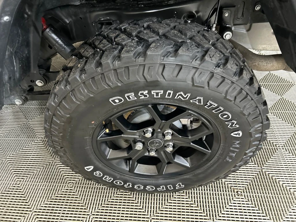 2024 Jeep JT Gladiator - Image 11 of 12