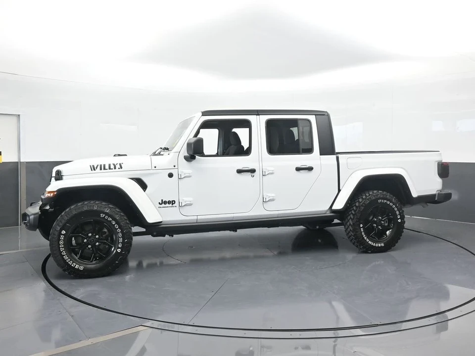 2024 Jeep JT Gladiator - Image 3 of 12