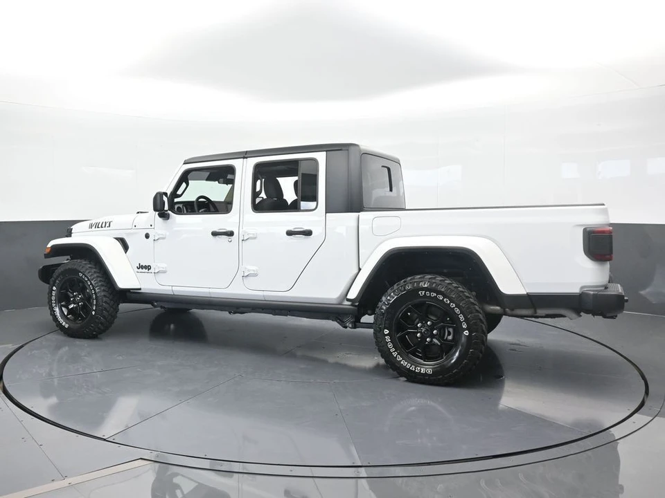 2024 Jeep JT Gladiator - Image 4 of 12