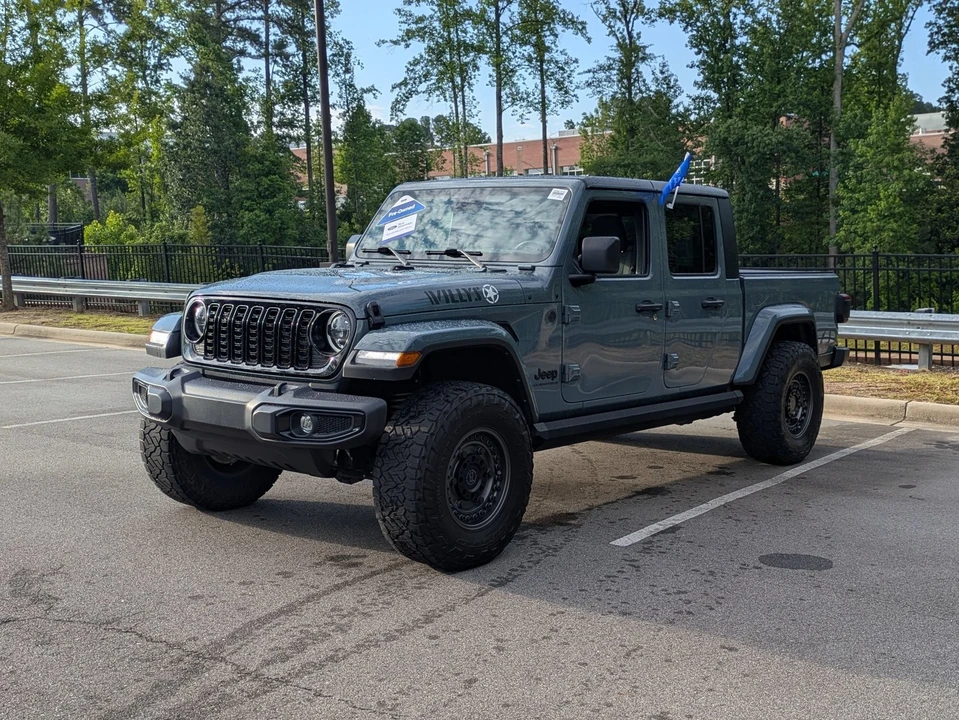 2024 Jeep JT Gladiator - Image 8 of 31