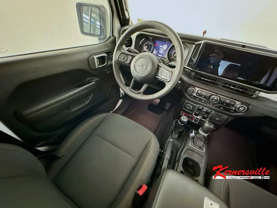 2024 Jeep JT Gladiator - Image 9 of 24