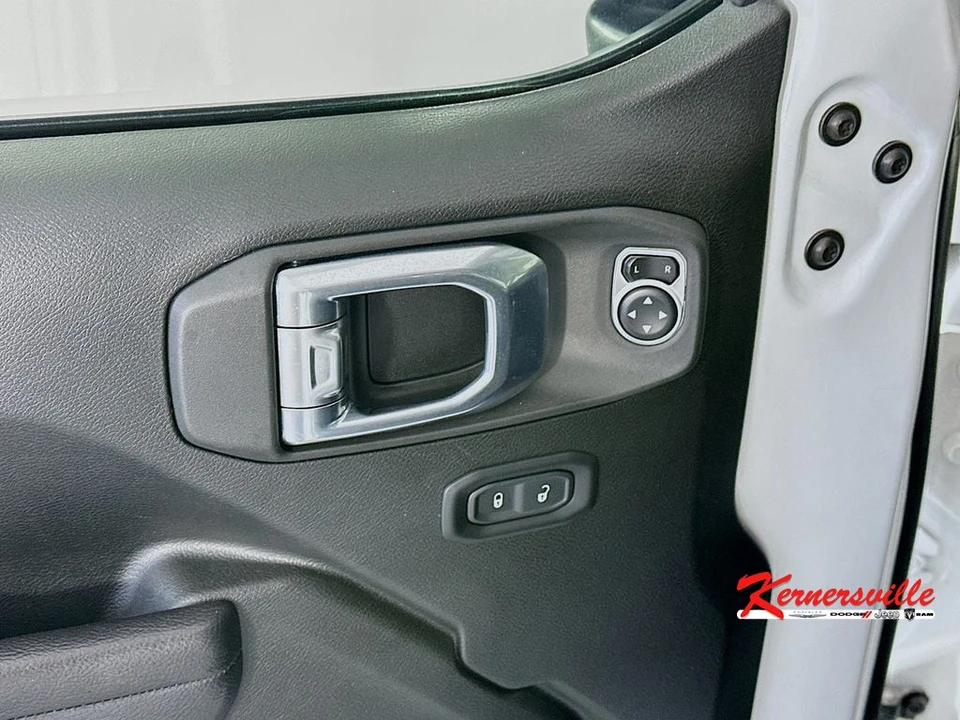 2024 Jeep JT Gladiator - Image 23 of 24