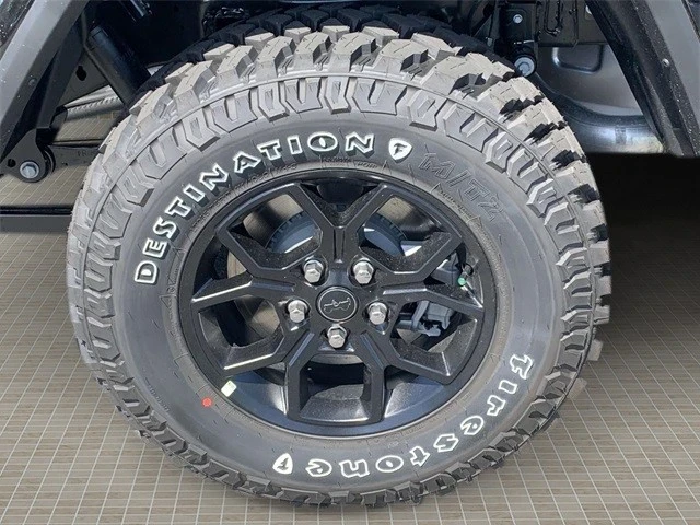2024 Jeep JT Gladiator - Image 20 of 21