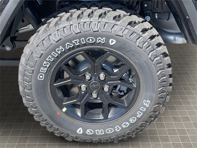 2024 Jeep JT Gladiator - Image 20 of 21