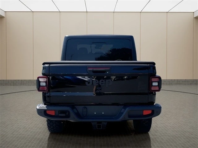 2024 Jeep JT Gladiator - Image 18 of 21