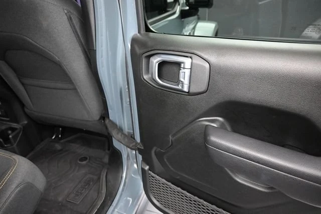 2024 Jeep JT Gladiator - Image 18 of 20