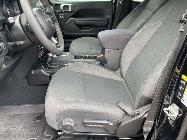 2024 Jeep JT Gladiator - Image 12 of 20