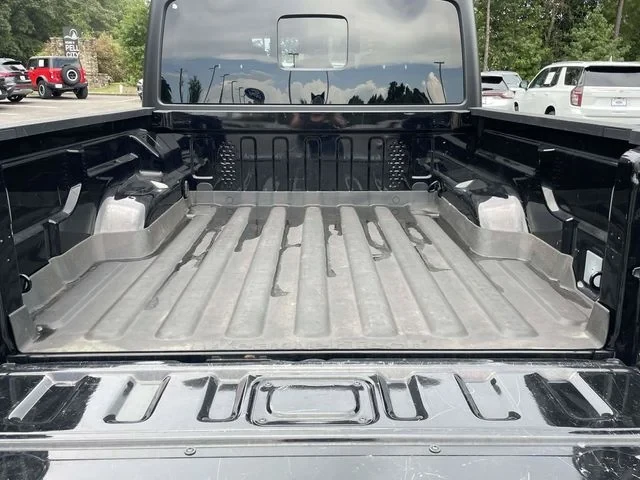 2024 Jeep JT Gladiator - Image 9 of 20