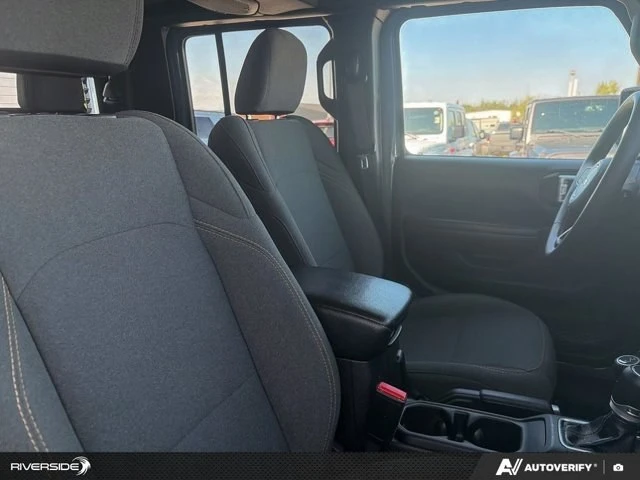 2024 Jeep JT Gladiator - Image 19 of 20