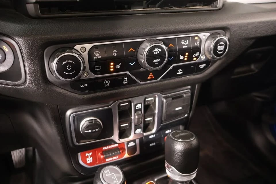 2024 Jeep JT Gladiator - Image 9 of 20