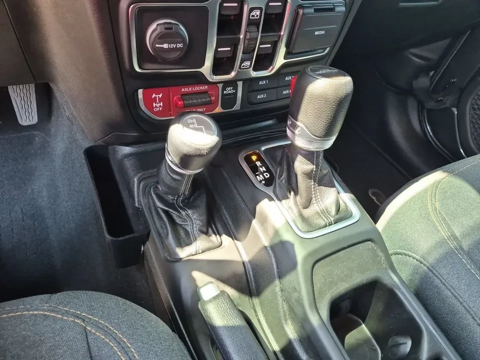 2024 Jeep JT Gladiator - Image 10 of 20