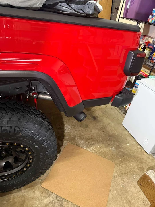 2024 Jeep JT Gladiator - Image 19 of 21
