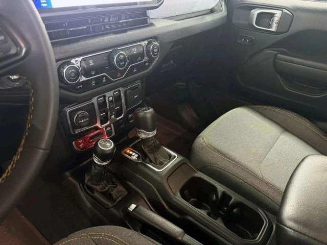 2024 Jeep JT Gladiator - Image 18 of 20