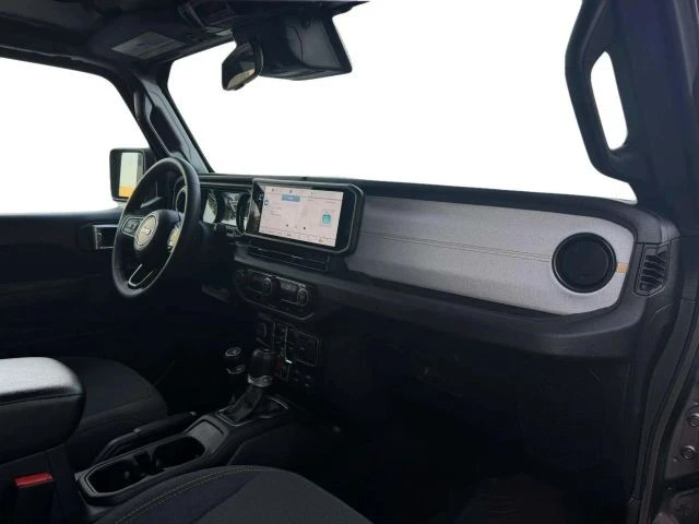 2024 Jeep JT Gladiator - Image 10 of 20