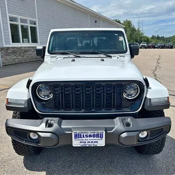 2024 Jeep Gladiator Willys Pickup 4D 5 ft