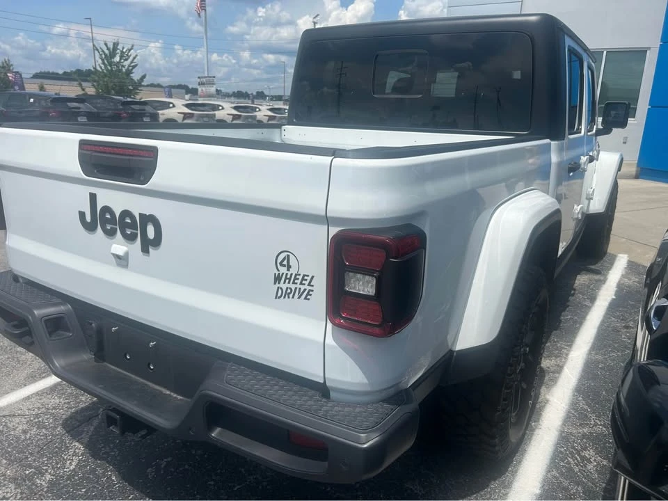2024 Jeep JT Gladiator - Image 4 of 14