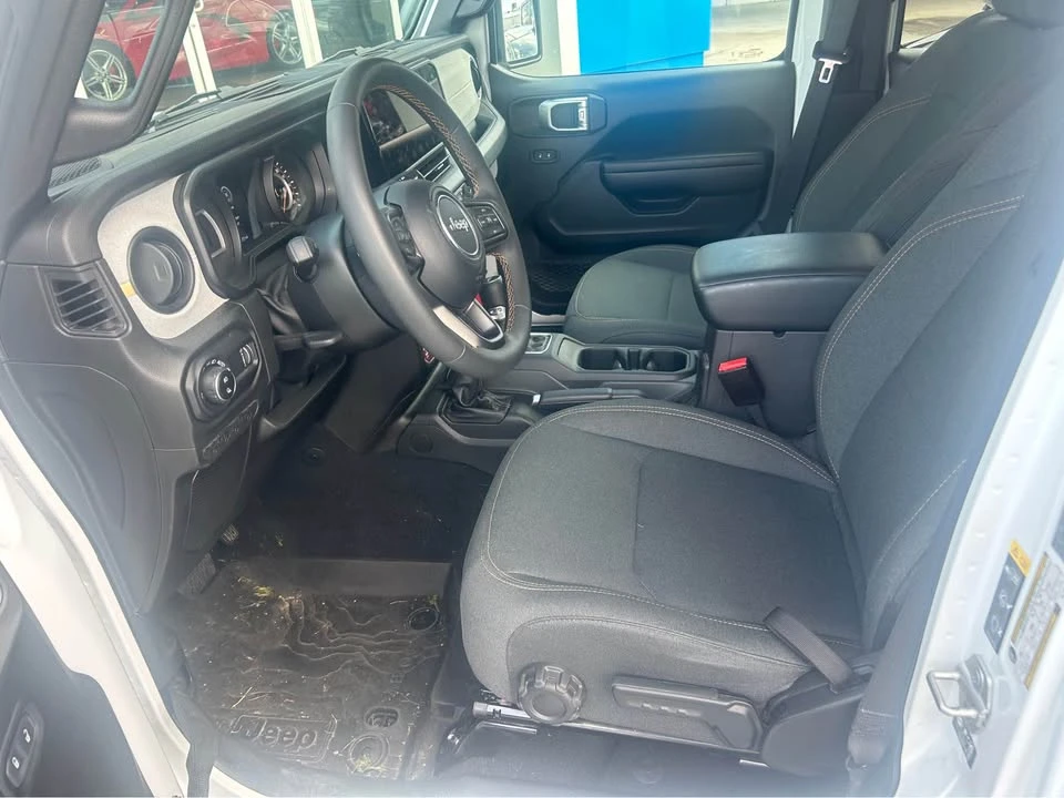 2024 Jeep JT Gladiator - Image 7 of 14
