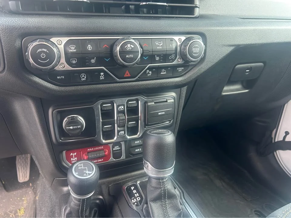 2024 Jeep JT Gladiator - Image 10 of 14