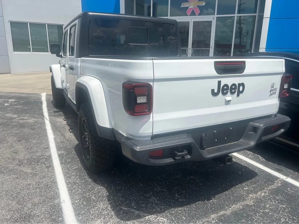2024 Jeep JT Gladiator - Image 3 of 14
