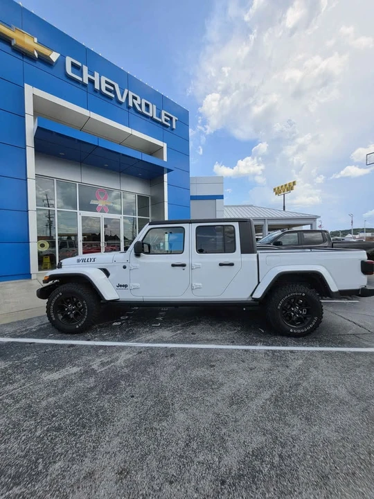 2024 Jeep JT Gladiator - Image 4 of 11