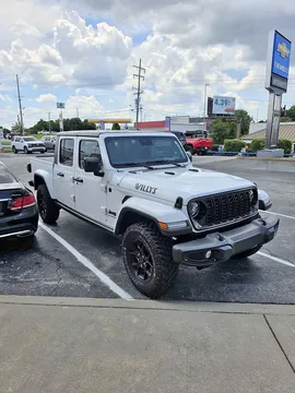 2024 Jeep Gladiator Willys Pickup 4D 5 ft