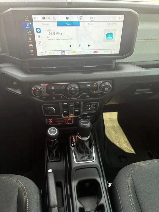 2024 Jeep JT Gladiator - Image 7 of 9
