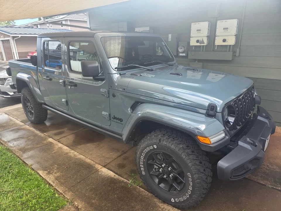 2024 Jeep JT Gladiator - Image 5 of 8