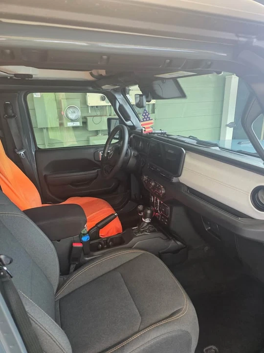 2024 Jeep JT Gladiator - Image 6 of 8