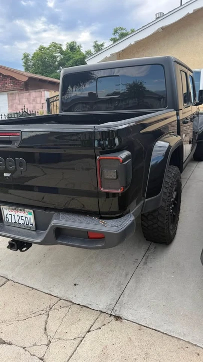 2024 Jeep JT Gladiator - Image 8 of 11